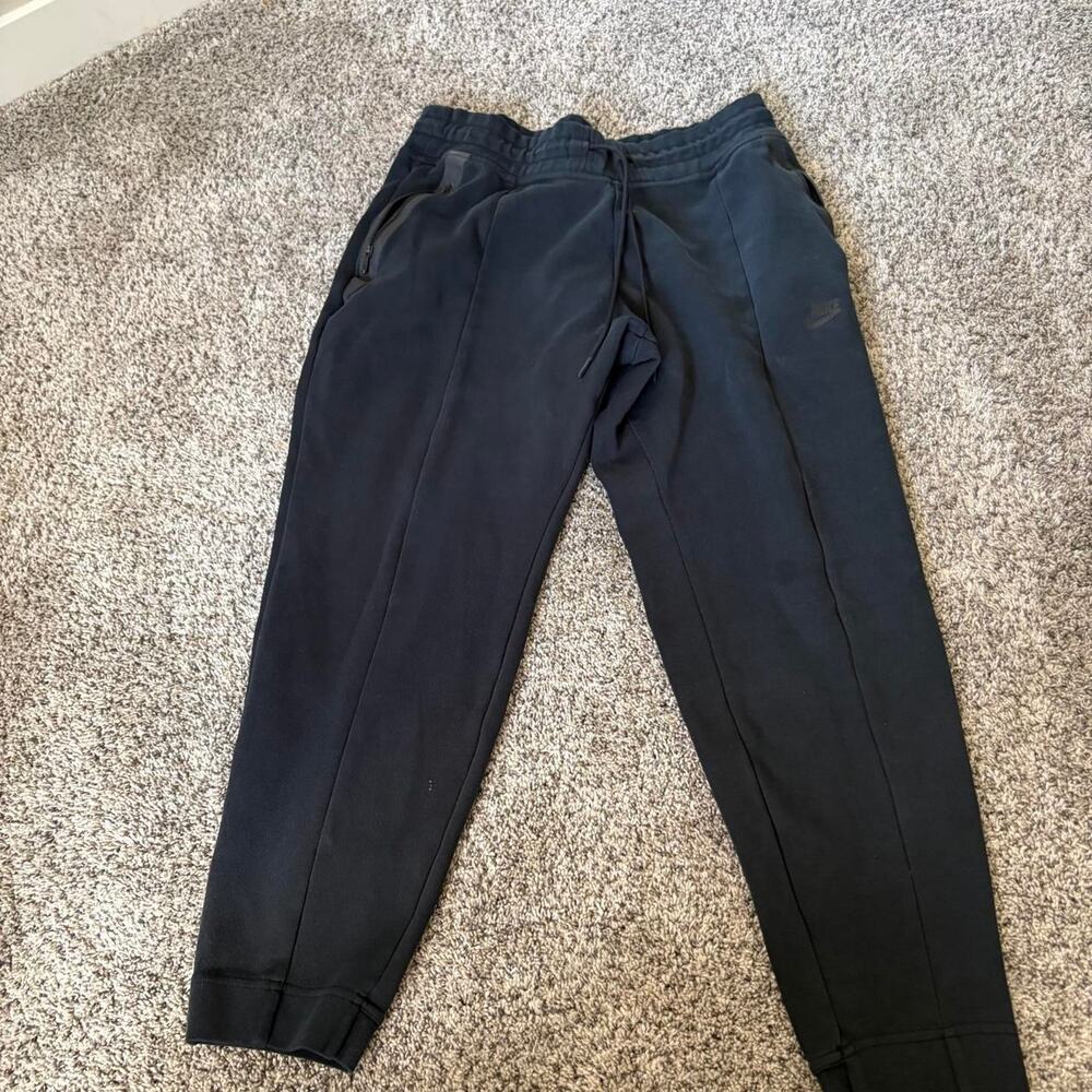 Nike tech fleece grey joggers